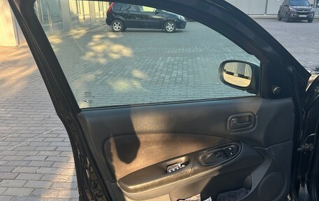 Nissan Almera, 2005 год, 400 000 рублей, 17 фотография