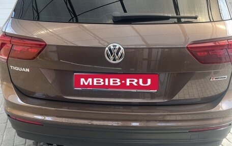 Volkswagen Tiguan II, 2018 год, 2 950 000 рублей, 11 фотография