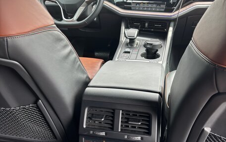 Volkswagen Touareg III, 2022 год, 8 975 000 рублей, 18 фотография