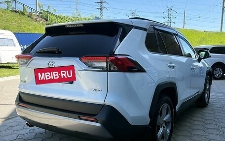 Toyota RAV4, 2020 год, 3 149 000 рублей, 5 фотография