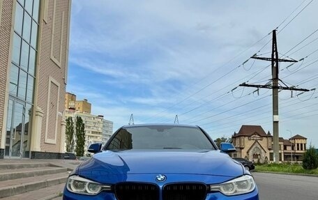 BMW 3 серия, 2017 год, 2 700 000 рублей, 2 фотография