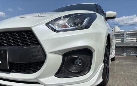 Suzuki Swift V, 2022 год, 1 350 000 рублей, 4 фотография