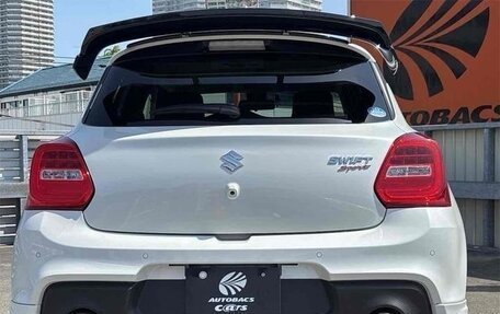 Suzuki Swift V, 2022 год, 1 350 000 рублей, 9 фотография