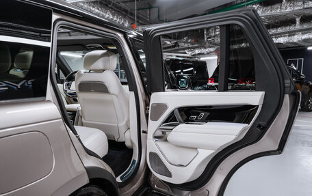 Land Rover Range Rover IV рестайлинг, 2025 год, 25 200 000 рублей, 29 фотография
