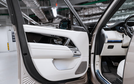 Land Rover Range Rover IV рестайлинг, 2025 год, 25 200 000 рублей, 37 фотография
