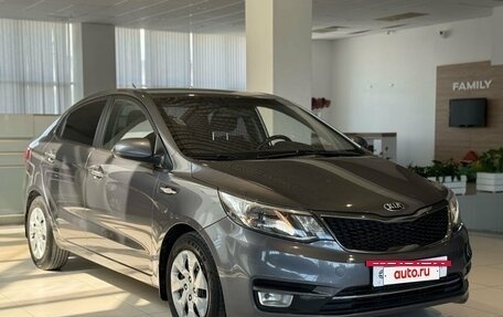 KIA Rio III рестайлинг, 2016 год, 999 000 рублей, 3 фотография