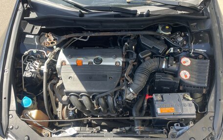 Honda Accord VIII рестайлинг, 2008 год, 550 000 рублей, 3 фотография