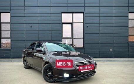 Toyota Avensis III рестайлинг, 2004 год, 580 000 рублей, 3 фотография