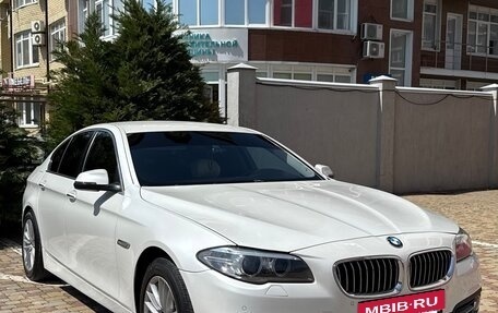BMW 5 серия, 2015 год, 2 650 000 рублей, 2 фотография