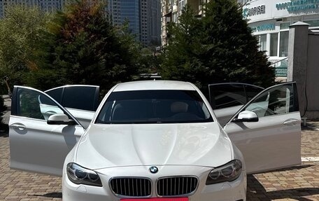 BMW 5 серия, 2015 год, 2 650 000 рублей, 4 фотография