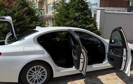 BMW 5 серия, 2015 год, 2 650 000 рублей, 11 фотография