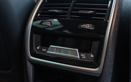 BMW X6 M, 2025 год, 23 790 000 рублей, 25 фотография