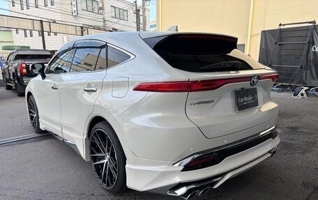 Toyota Harrier, 2022 год, 2 150 000 рублей, 8 фотография