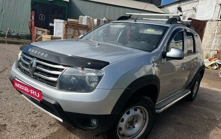Renault Duster I рестайлинг, 2014 год, 810 000 рублей, 4 фотография