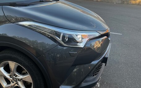 Toyota C-HR I рестайлинг, 2019 год, 2 750 000 рублей, 3 фотография