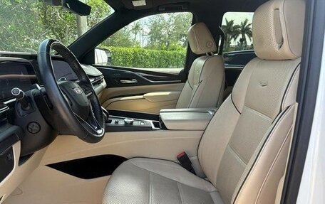Cadillac Escalade V, 2022 год, 11 725 000 рублей, 10 фотография