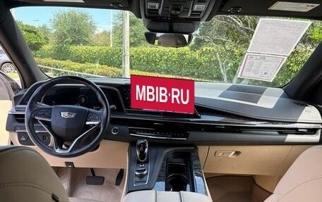 Cadillac Escalade V, 2022 год, 11 725 000 рублей, 9 фотография