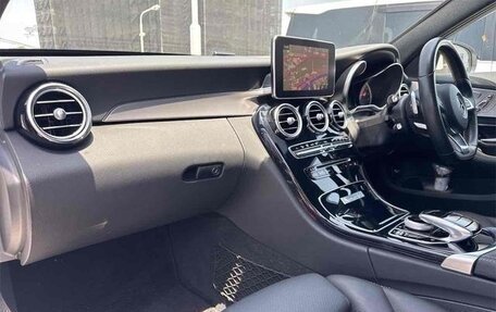 Mercedes-Benz C-Класс, 2018 год, 2 150 000 рублей, 16 фотография