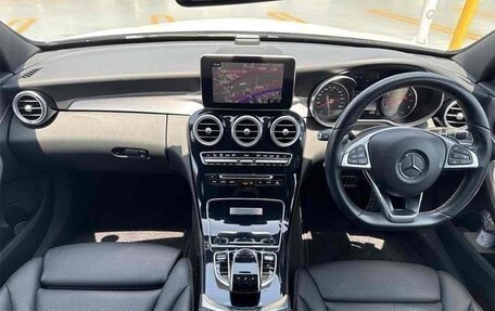 Mercedes-Benz C-Класс, 2018 год, 2 150 000 рублей, 12 фотография