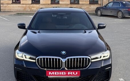 BMW 5 серия, 2020 год, 5 600 000 рублей, 3 фотография