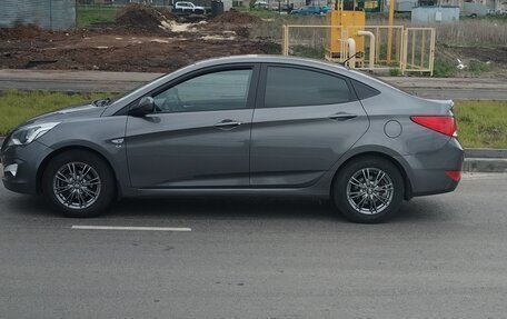 Hyundai Solaris II рестайлинг, 2015 год, 930 000 рублей, 6 фотография