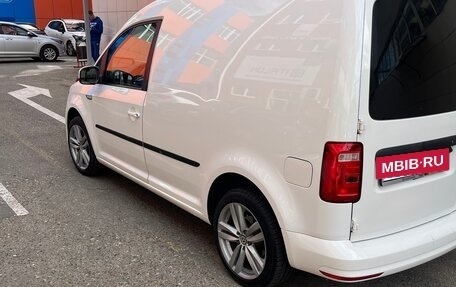 Volkswagen Caddy IV, 2018 год, 1 700 000 рублей, 2 фотография