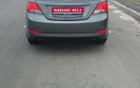 Hyundai Solaris II рестайлинг, 2015 год, 930 000 рублей, 12 фотография