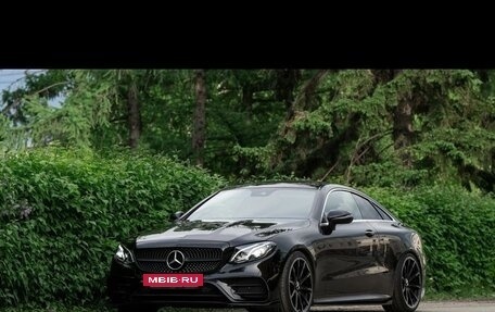 Mercedes-Benz E-Класс, 2018 год, 4 200 000 рублей, 12 фотография
