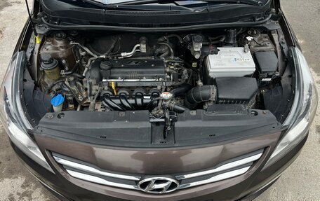 Hyundai Solaris II рестайлинг, 2015 год, 850 000 рублей, 8 фотография