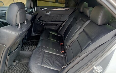 Mercedes-Benz E-Класс, 2010 год, 2 500 000 рублей, 12 фотография
