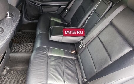 Mercedes-Benz E-Класс, 2010 год, 2 500 000 рублей, 11 фотография