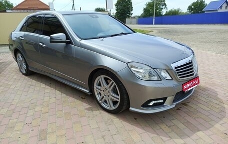 Mercedes-Benz E-Класс, 2010 год, 2 500 000 рублей, 6 фотография