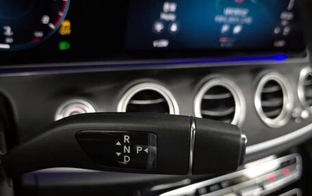 Mercedes-Benz E-Класс, 2022 год, 3 233 000 рублей, 7 фотография