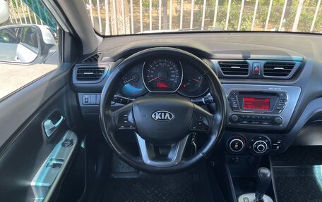 KIA Rio III рестайлинг, 2013 год, 675 000 рублей, 20 фотография