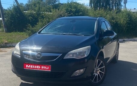 Opel Astra J, 2010 год, 570 000 рублей, 1 фотография