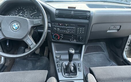 BMW 3 серия, 1983 год, 1 285 000 рублей, 10 фотография
