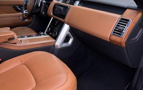 Land Rover Range Rover IV рестайлинг, 2019 год, 9 200 000 рублей, 10 фотография