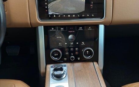 Land Rover Range Rover IV рестайлинг, 2019 год, 9 200 000 рублей, 14 фотография