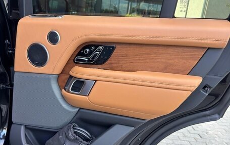 Land Rover Range Rover IV рестайлинг, 2019 год, 9 200 000 рублей, 17 фотография