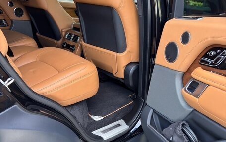 Land Rover Range Rover IV рестайлинг, 2019 год, 9 200 000 рублей, 15 фотография