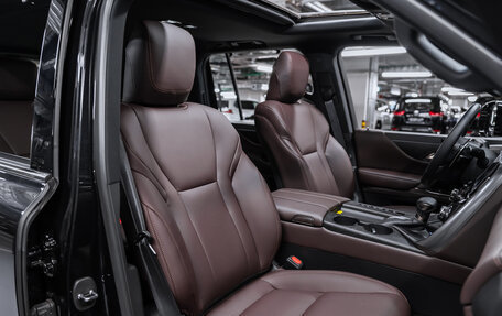 Lexus LX, 2024 год, 14 850 000 рублей, 17 фотография