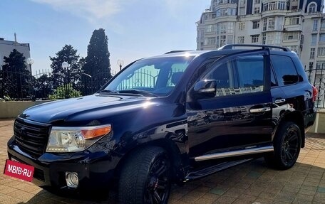 Toyota Land Cruiser 200, 2013 год, 3 900 000 рублей, 6 фотография