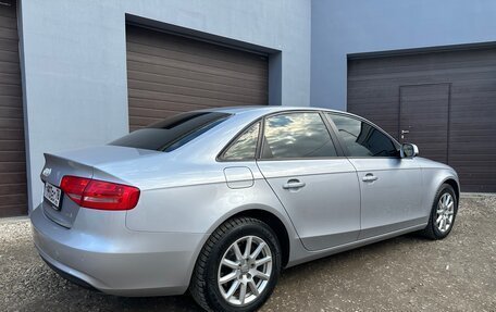 Audi A4, 2015 год, 1 290 000 рублей, 5 фотография