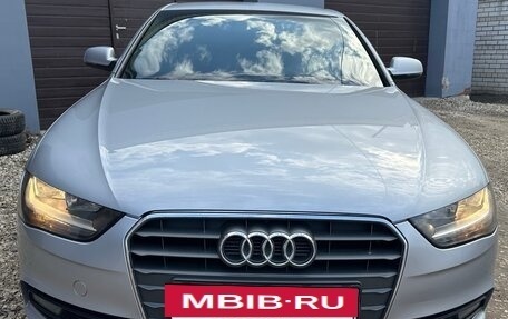 Audi A4, 2015 год, 1 290 000 рублей, 8 фотография