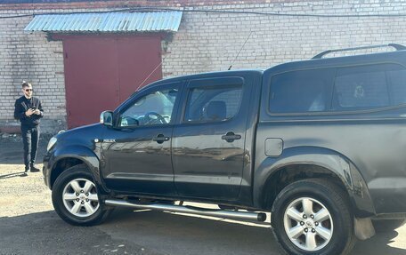 Toyota Hilux VII, 2011 год, 1 570 000 рублей, 3 фотография