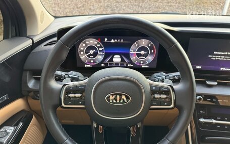 KIA Carnival, 2022 год, 3 050 000 рублей, 12 фотография