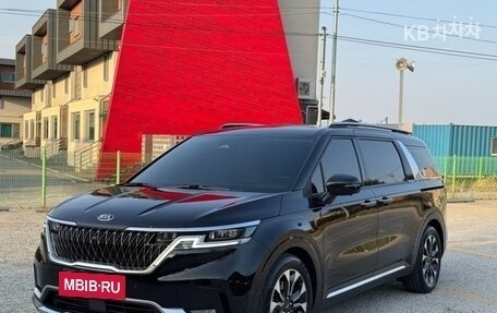 KIA Carnival, 2022 год, 3 050 000 рублей, 2 фотография