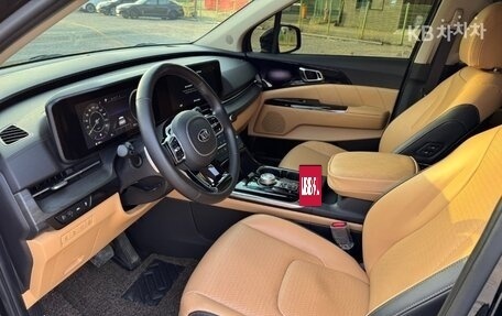 KIA Carnival, 2022 год, 3 050 000 рублей, 6 фотография