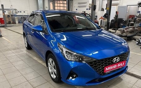 Hyundai Solaris II рестайлинг, 2020 год, 1 695 000 рублей, 5 фотография