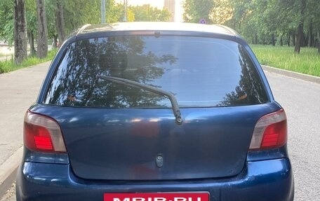 Toyota Vitz, 2000 год, 450 000 рублей, 6 фотография